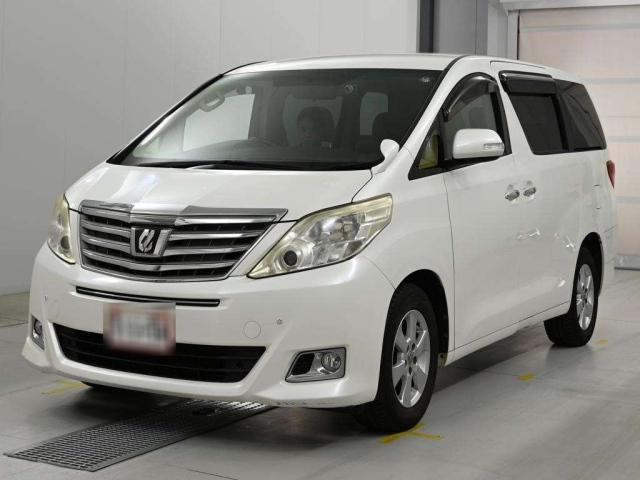TOYOTA ALPHARD — фото