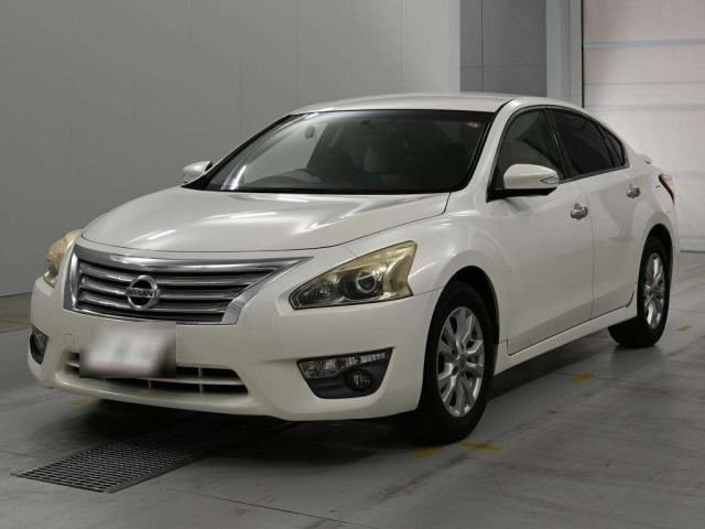 NISSAN TEANA — фото