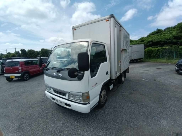 ISUZU ELF — фото