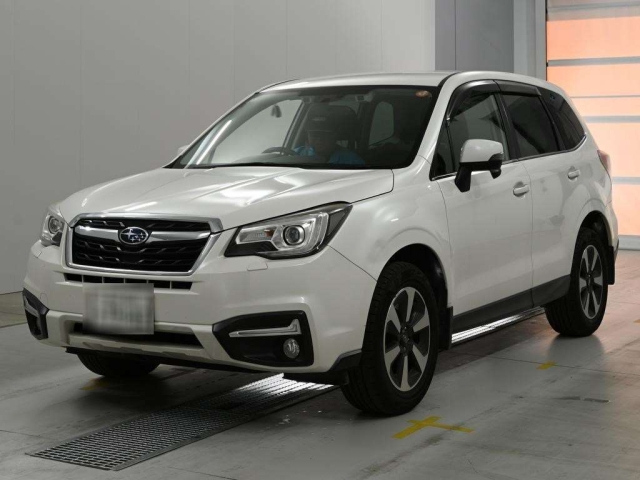 SUBARU FORESTER — фото