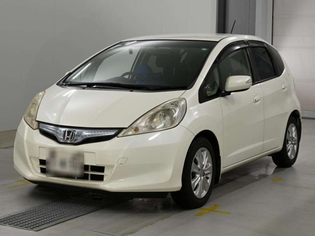 HONDA FIT — фото