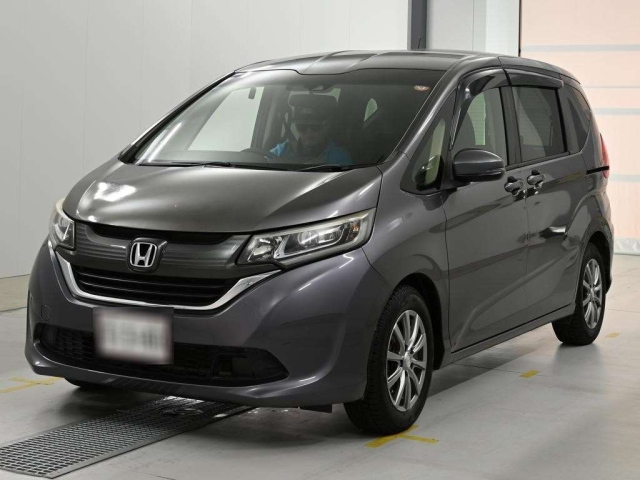 HONDA FREED — фото