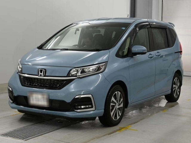 HONDA FREED — фото