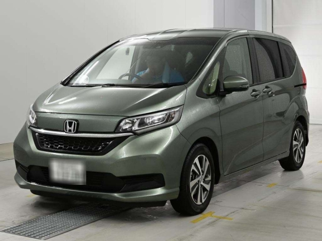 HONDA FREED — фото