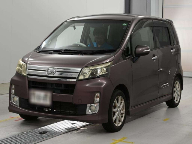DAIHATSU MOVE — фото