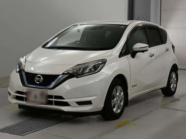 NISSAN NOTE — фото