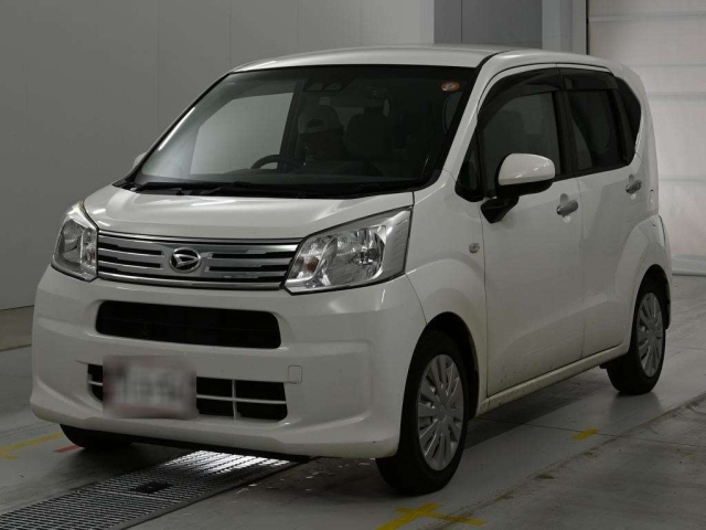 DAIHATSU MOVE — фото