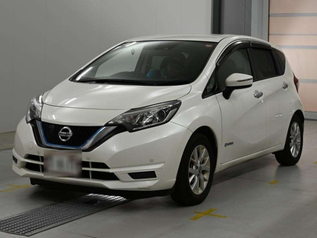 NISSAN NOTE — фото
