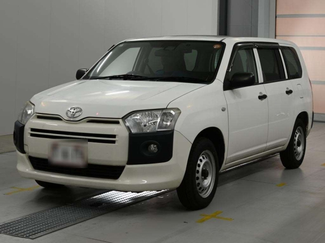 TOYOTA SUCCEED — фото