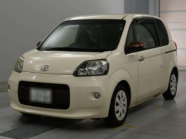 TOYOTA PORTE — фото