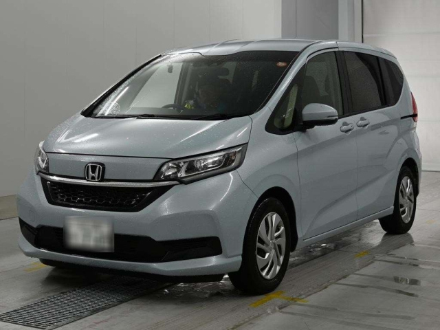 HONDA FREED — фото