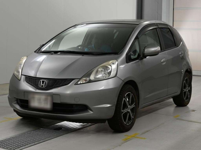 HONDA FIT — фото