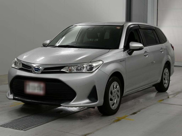 TOYOTA COROLLA — фото