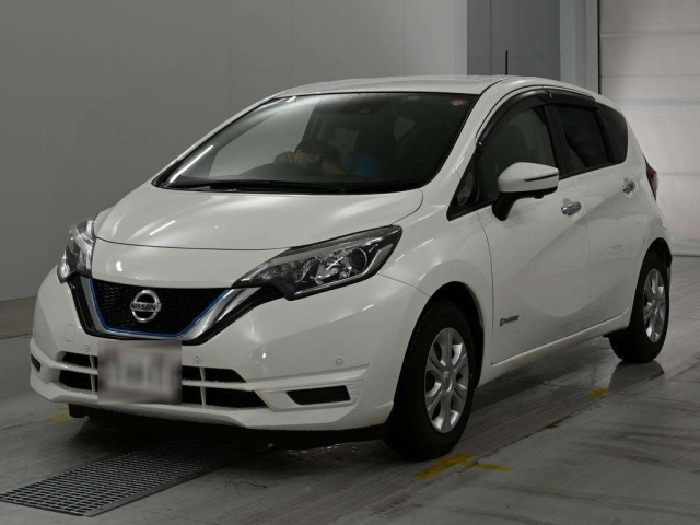 NISSAN NOTE — фото