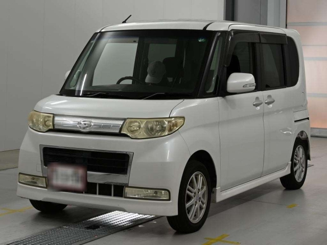 DAIHATSU TANTO — фото
