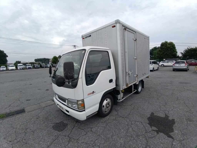 ISUZU ELF — фото