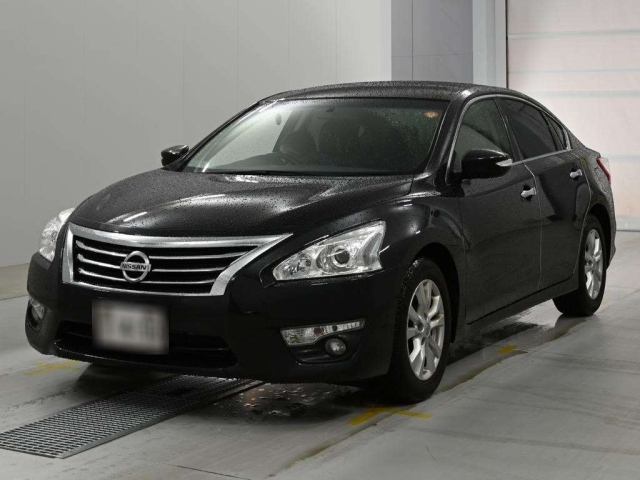 NISSAN TEANA — фото