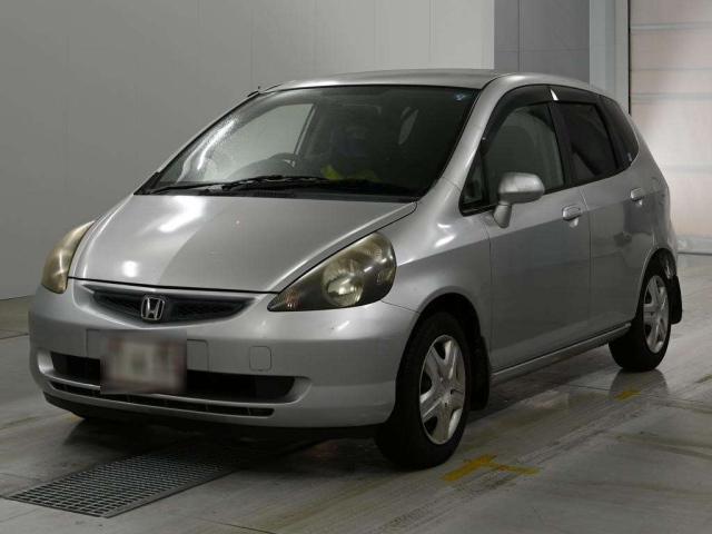 HONDA FIT — фото