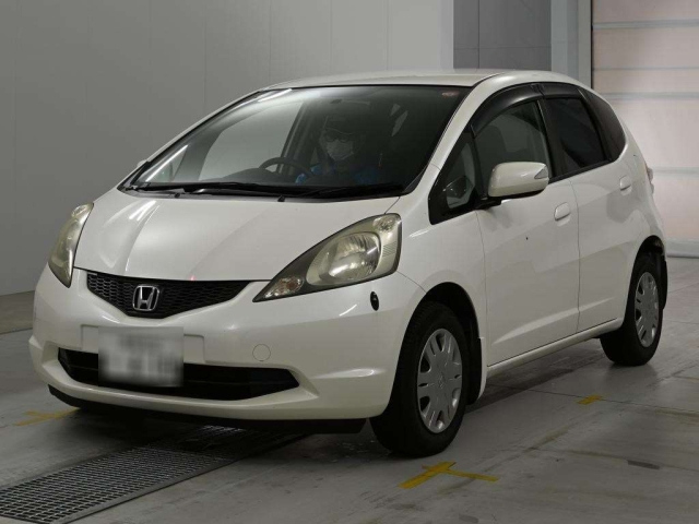 HONDA FIT — фото