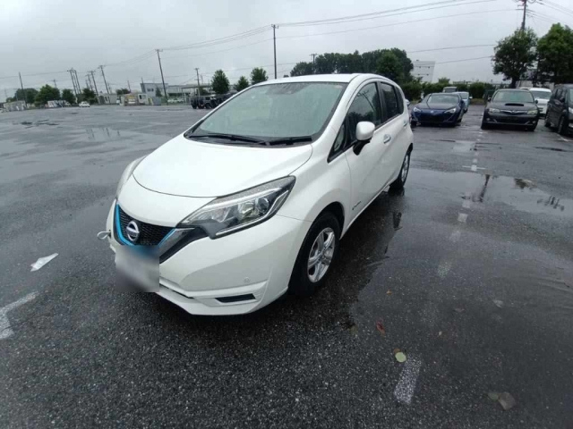 NISSAN NOTE — фото