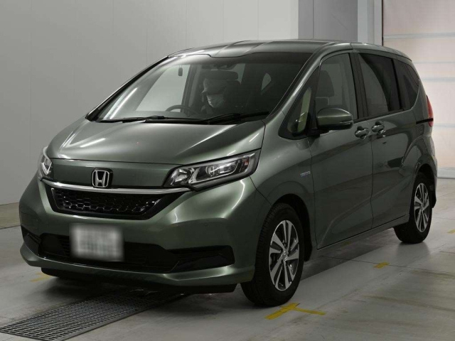 HONDA FREED — фото