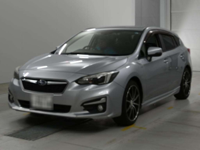 SUBARU IMPREZA — фото