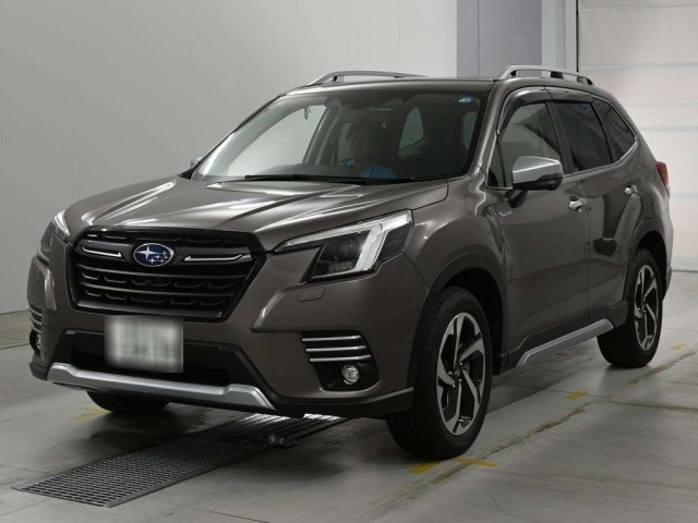 SUBARU FORESTER — фото