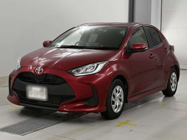 TOYOTA YARIS — фото