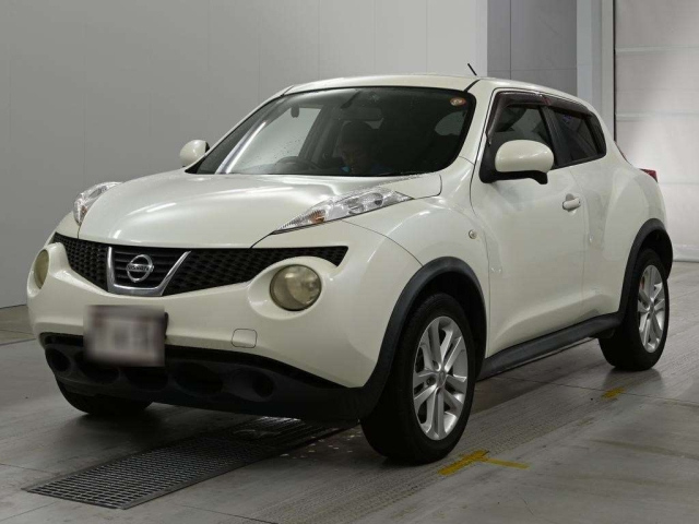 NISSAN JUKE — фото