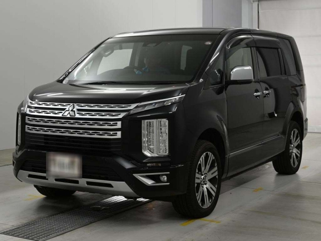 MITSUBISHI DELICA D5
