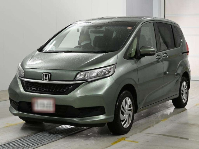 HONDA FREED — фото