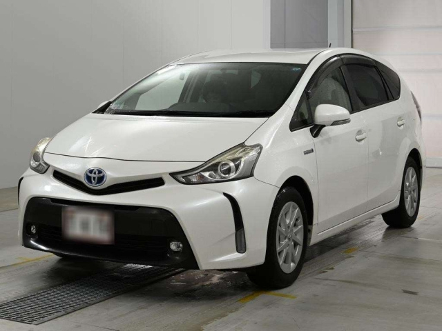 TOYOTA PRIUS — фото
