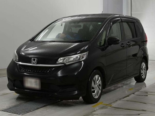 HONDA FREED — фото