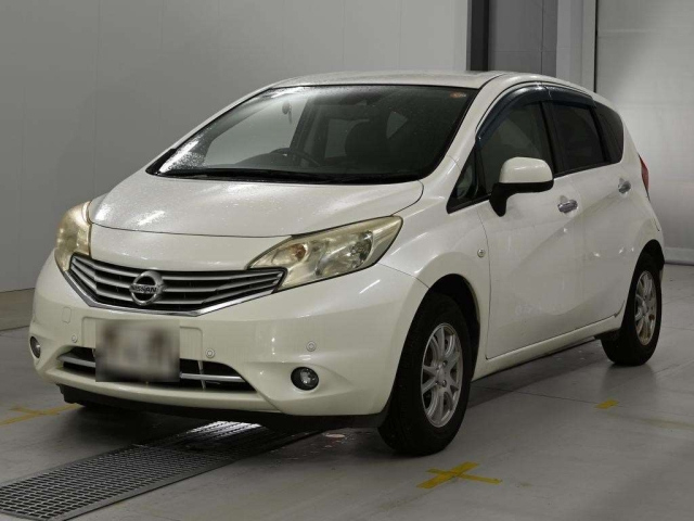NISSAN NOTE — фото