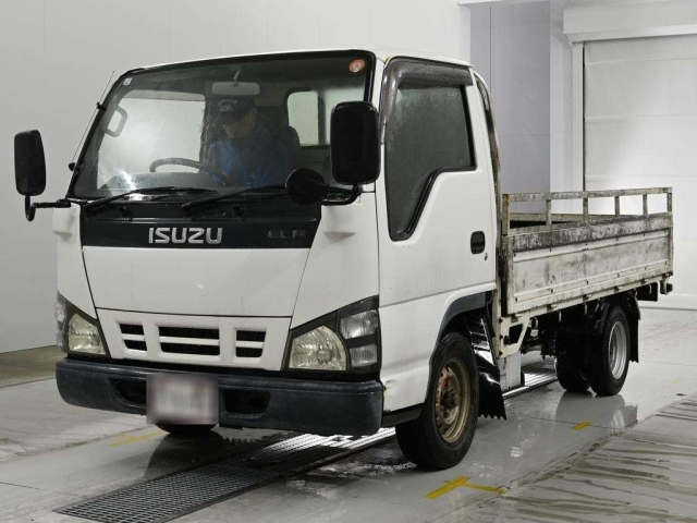 ISUZU ELF — фото