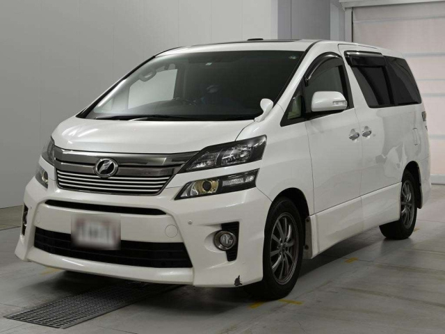 TOYOTA VELLFIRE — фото