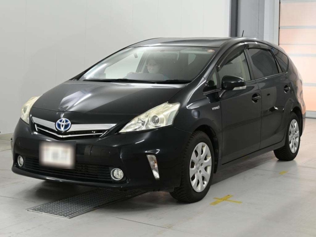 TOYOTA PRIUS — фото