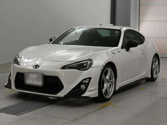 TOYOTA 86