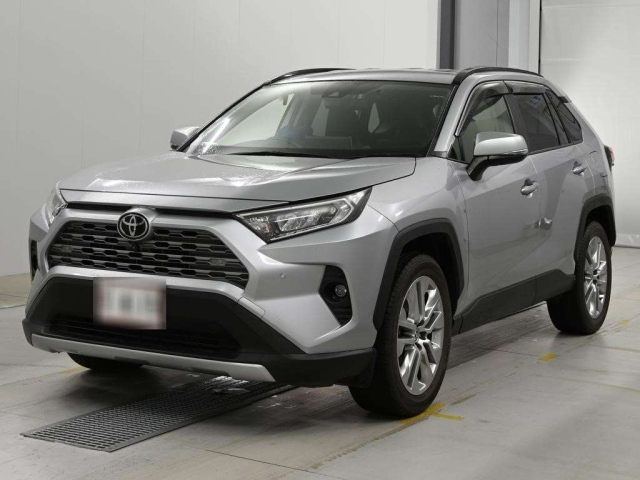 TOYOTA RAV4 — фото