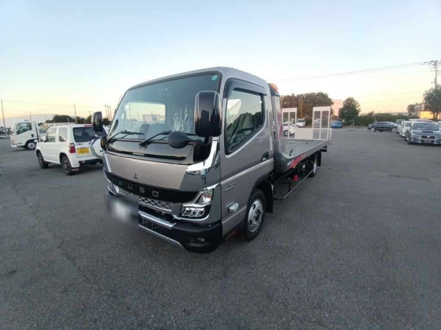 MITSUBISHI CANTER