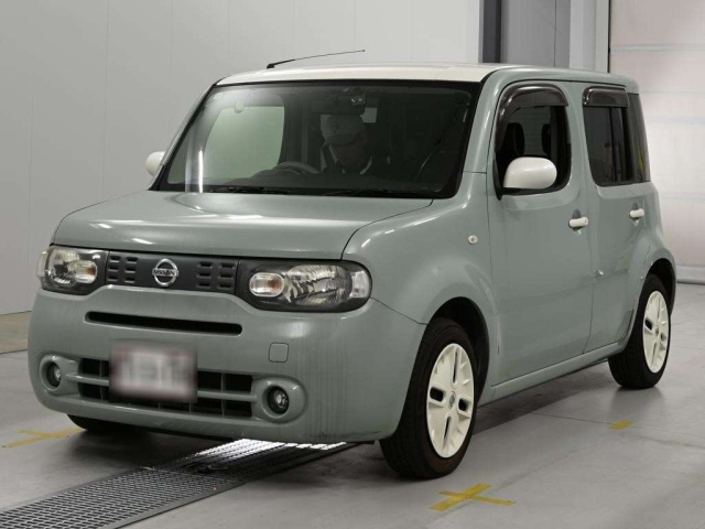 NISSAN CUBE — фото