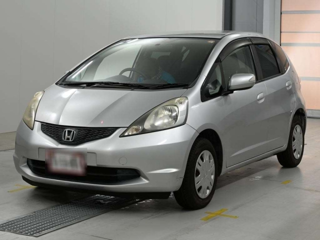 HONDA FIT — фото