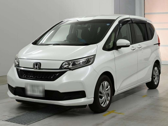 HONDA FREED — фото