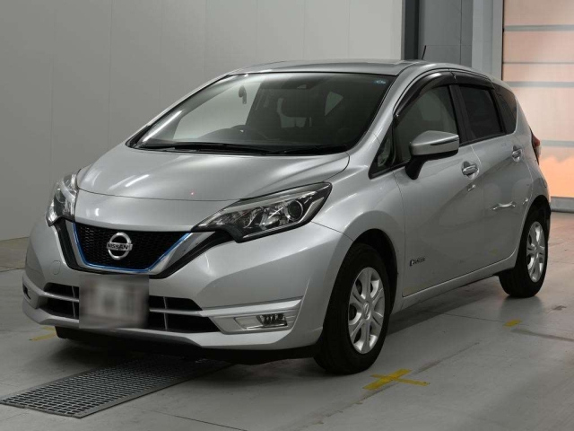 NISSAN NOTE — фото