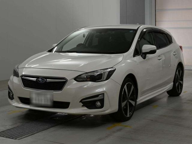 SUBARU IMPREZA — фото