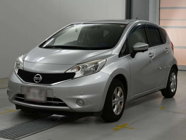 NISSAN NOTE — фото