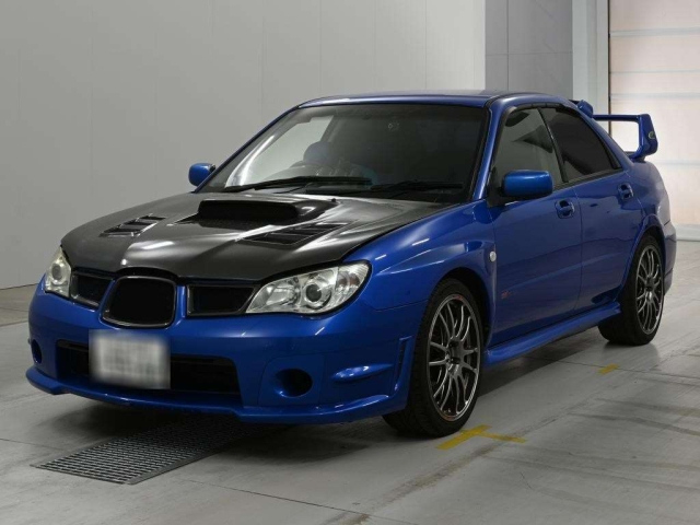 SUBARU IMPREZA — фото