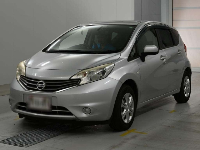 NISSAN NOTE — фото