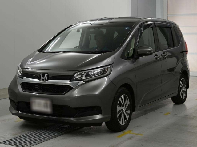 HONDA FREED — фото