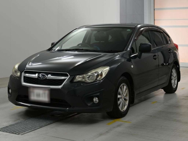 SUBARU IMPREZA — фото